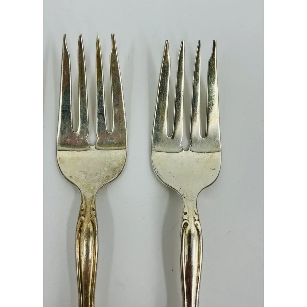International Silver preowned tarnish